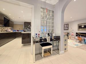 Photo 2- click for photo gallery